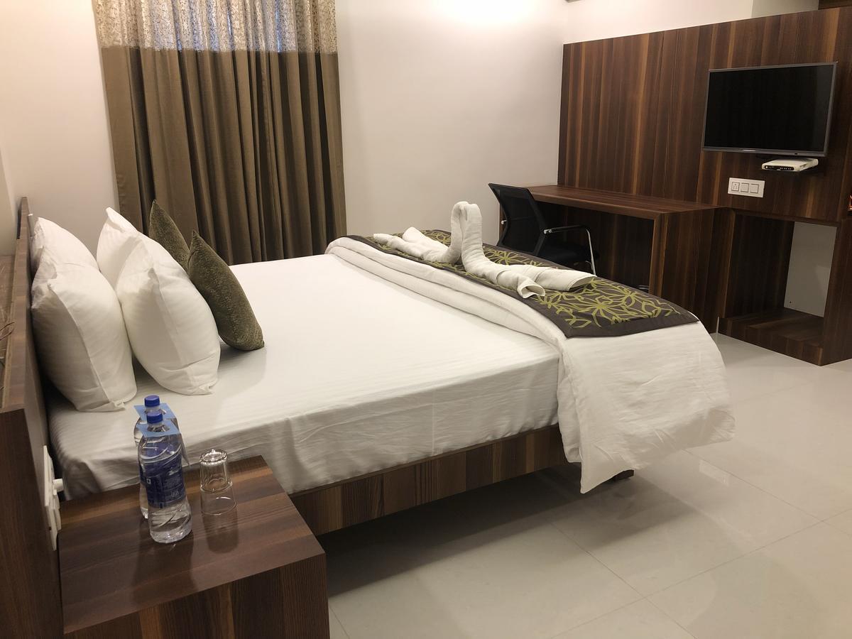 Kyriad Hotel Vijayapura By Othpl Bijapur  Exterior photo