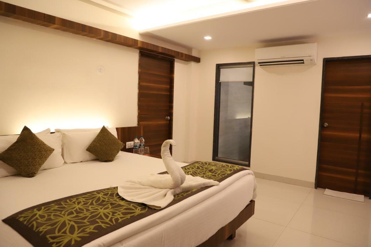 Kyriad Hotel Vijayapura By Othpl Bijapur  Exterior photo